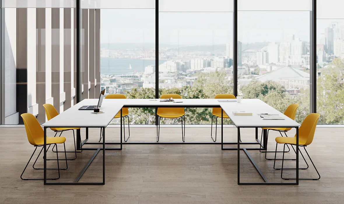 AU-05 - Seating & Co
