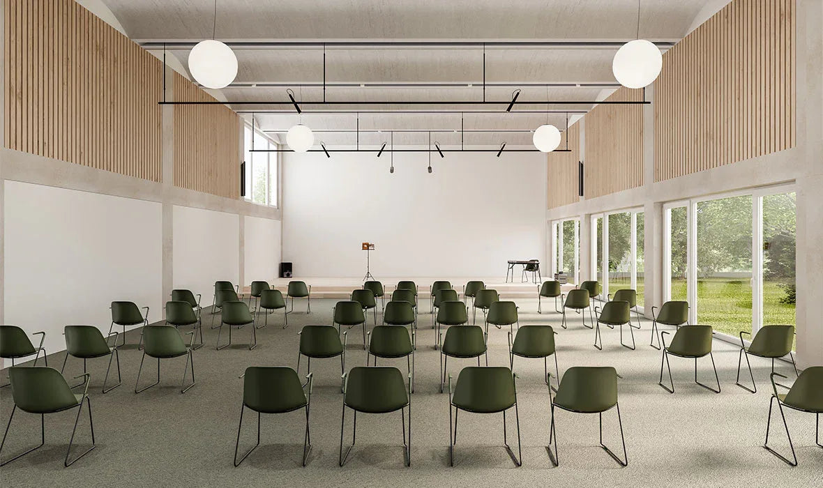 AU-05F - Seating & Co
