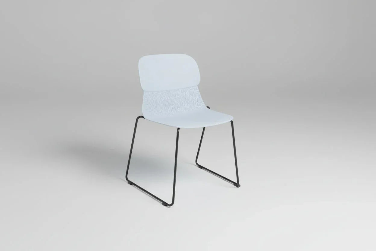 QUS-05 - Seating & Co