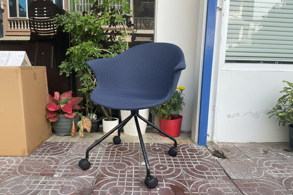 MEET-10S (Upholstered)